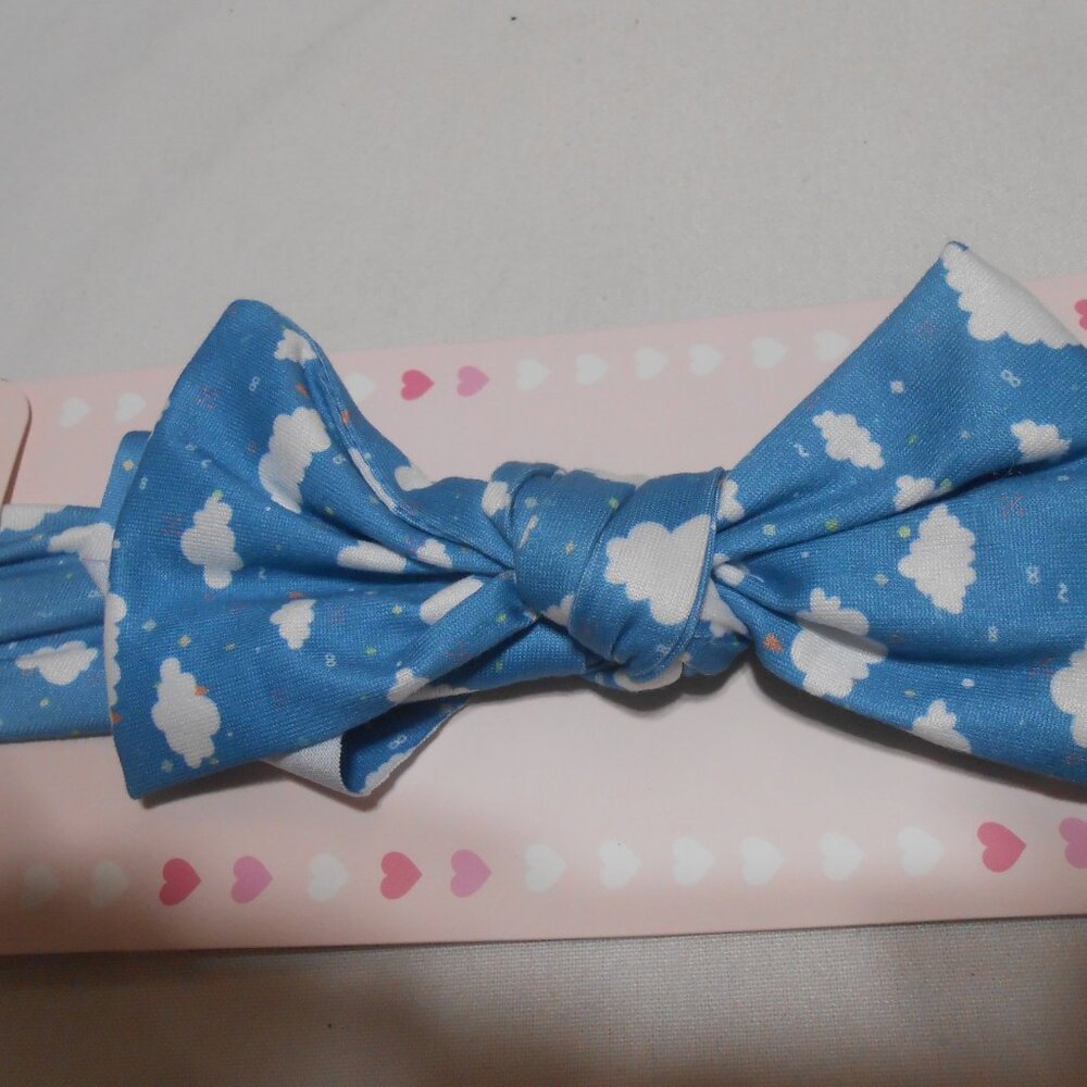 NEW Baby Bow Bliss one size headband ribbon Bow Blue w/ white clouds design 👶 - Picture 2 of 6
